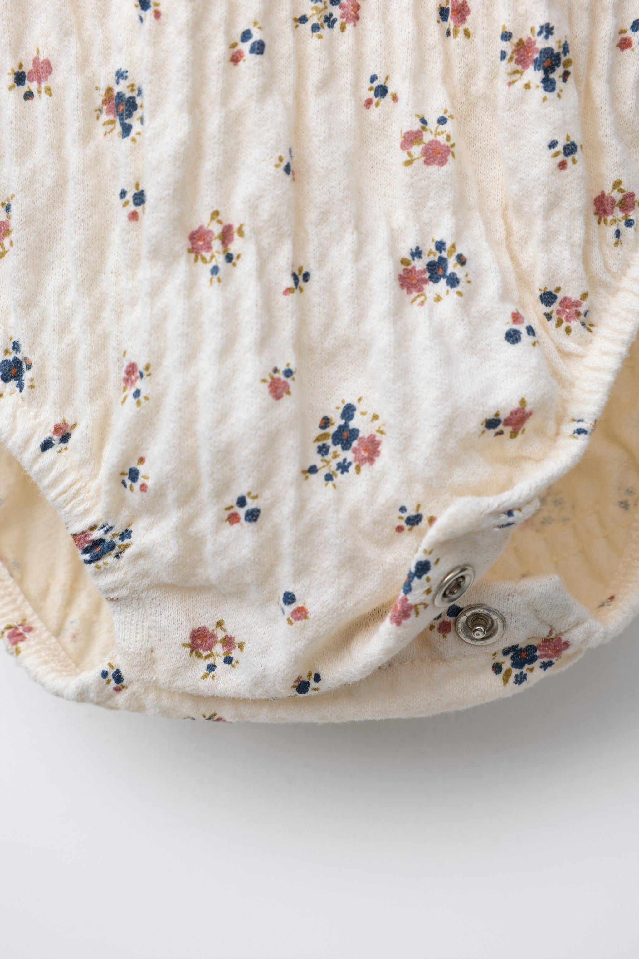 FLORAL LACE TRIM BODYSUIT